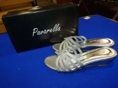*Pavarella Size: 3 Silver Shoes