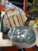 *Wooden Pot Trolley, Bird Feeder, Metal Bucket, et