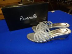 *Pavarella Size: 8 Silver Shoes