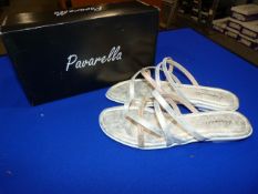 *Pavarella Size: 6 Silver/Pink Shoes