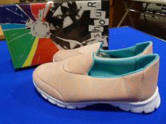 *Rush Hour Size: 3 Pink Shoes