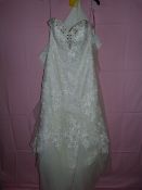 *Jai Size: 10 Ivory Wedding Dress