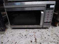 *Sanyo comercial microwave