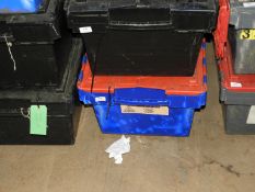 *Box Containing 3 PAR50 and 10 PAR30 Polished Aluminium Spot Lamps with Leads