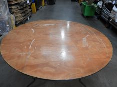 *Stillage Containing Sixteen 5'6