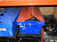 *Box Containing 3 PAR50 and 10 PAR30 Polished Aluminium Spot Lamps with Leads