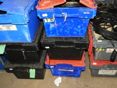 *Box Containing 3 PAR50 and 10 PAR30 Polished Aluminium Spot Lamps with Leads