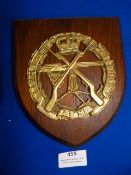 Brass Small Arms School Plaque on Wood 18x15.5cm