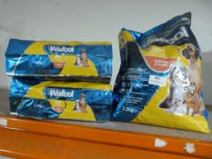 *Three 2.5kg Bags of Wafcol Salmon & Potato Dog Fo