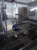 * wire reacking - 2 shelf 1190w x 600d x 1700h