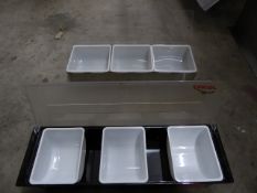 * 2 x fruit storage trays