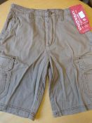 *Union Bay Size: 32 Desert Brown Cargo Shorts