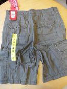 *Union Bay Flex Waist Size: 32 Brown Cargo Shorts