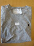 *Ralph Lauren Grey T-Shirt Size: M