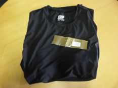*32° Cool Size: L Black Crew-Neck Top
