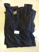*32° Cool Women's Size: XL V-Neck Tank Top 2pk