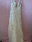 *Size: 8 Vintage Wedding Dress
