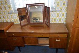 Retro Dressing Table with Triple Mirror