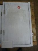 *Right Hand Electrical Door 720x420x44mm