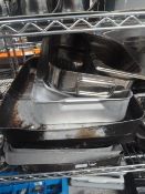 * selection of baking trays x 10+ items