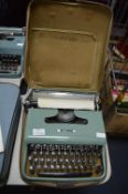 Olivetti Lettera 22 Typewriter with Original Carry Case