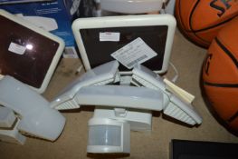 *Sunforce Solar Motion Light (no packaging)