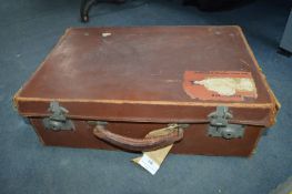 Distressed Leather Travel Case with Toiletry Jars