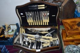 Large Cutlery Canteen and Contents