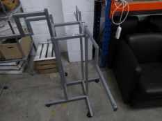 * 4 x 4 arm adjustable height - multi level hanging rails on castors.