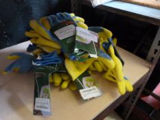 *8 Pairs of Kingfisher Gardening Gloves