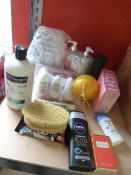 *Quantity of Cosmetics Including Love-to-Love Eau