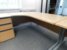 *L/Hand 1600mm 1200mm Light Pine Style Office Desk