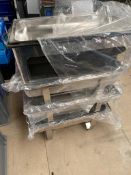 1 x Electric Chafing Dish (frame, base and Lid) 3 x Chafing Dish (frame, base and Lid) Collection