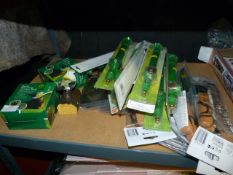 *Resin Whistling Garden Birds, Spatulas, and Garde