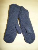 *Women's High Loft Knit Mittens in Midnight Blue S