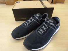 *7 Wonders Packer Shoes in Night Blue Size: 12