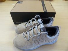 *Women's Terra Nova Low Shoes in Sand Dune Size: 6