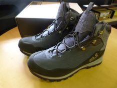 *Women's Wilderness Lite Texapore Mid Boots in Peb