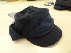 *Stormlock Hydro Cap in Black Size: M