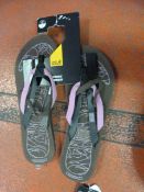 *Soft Violet Sandals Size: 8