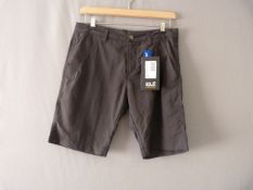 *Desert Valley Shorts in Phantom Grey Size: 33