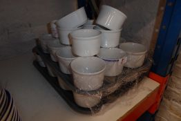 * Approx. 30 ramekin/dip bowls