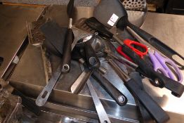 * Quantity of cooking utensils, approx. 15 items spatulas, mashers, spoons, scissors etc.