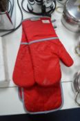 4pc Kitchen Aid Oven Glove Set