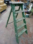 Four Tread Wooden Decorating Steps