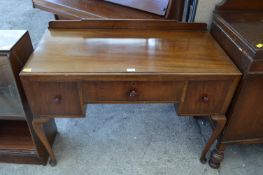 1930's Mahogany Dressing Table on Cabriole Leg