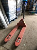 * 2500kg pallet truck