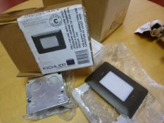 *Four Arch. Bronze Type 912 12v Light Fittings 150