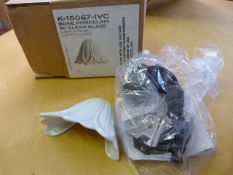 *Four Bone Porcelain White Clear Glaze Light Fitting 15067-IVC