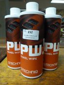 *3x 500ml of Gtechniq Panel Wipe